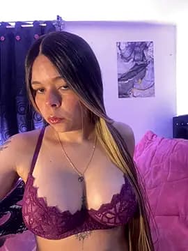 carolina16love live cam