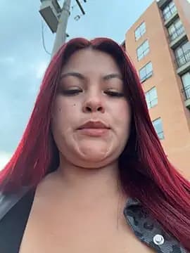 Lia-Moon77 live cam