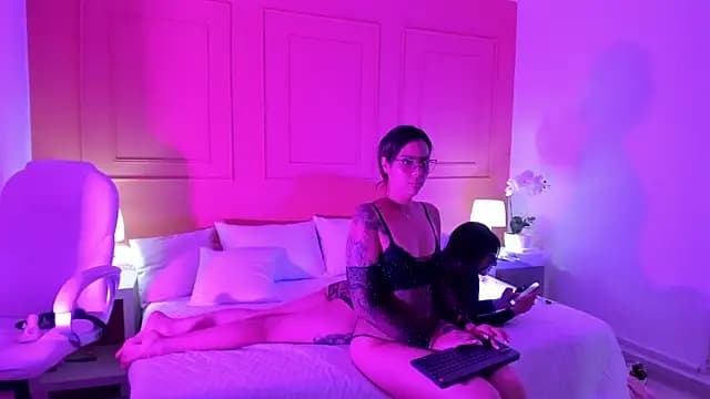 Abriil_cutee live cam