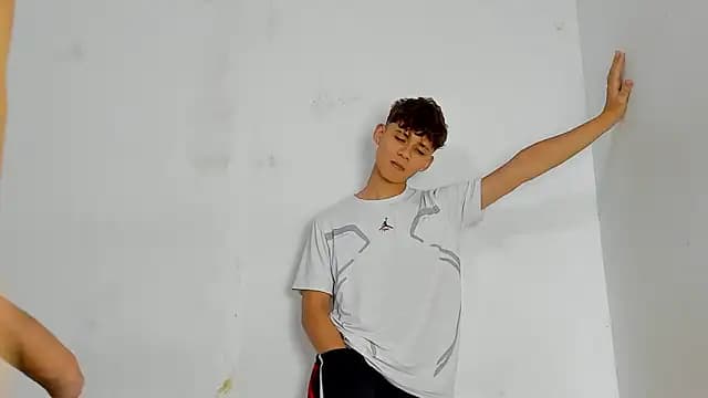 willy_sexxx18 live cam