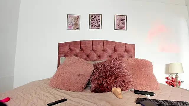 Lia_blake7 live cam