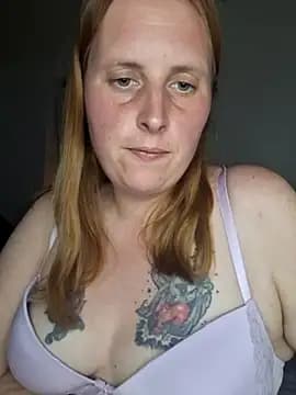 Nadja37 live cam