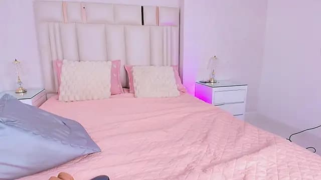 alanarose18 live cam