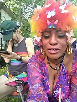 AmazonianMistress live cam