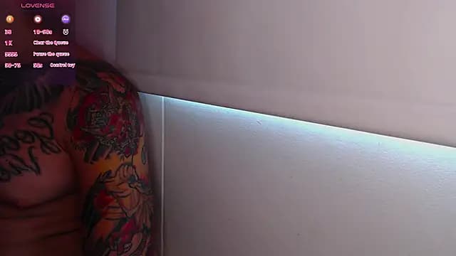 marco_allison43 live cam