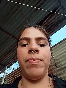nicky_andcamil live cam
