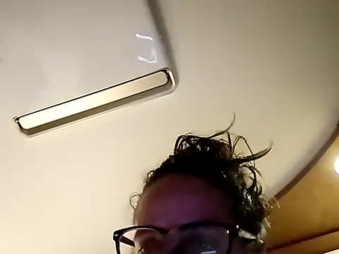 Millyblue live cam