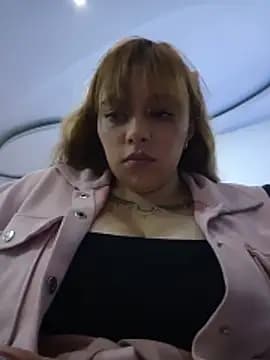 Isabella__Risky live cam