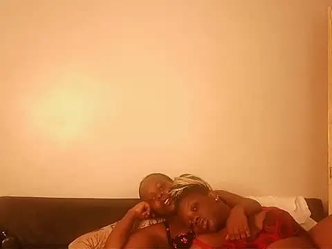 sexybaddies20 live cam