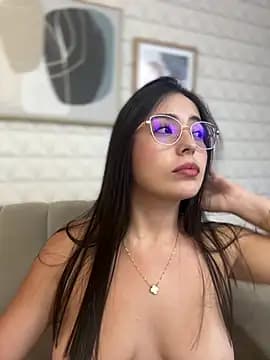 Julietasantos__ live cam