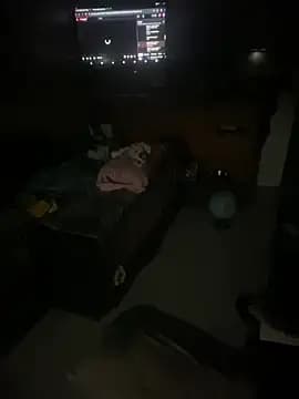 Misticos69 live cam