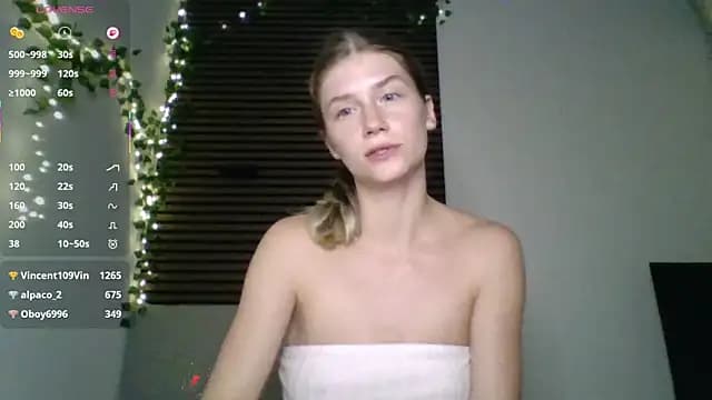 Lilyschote_official live cam