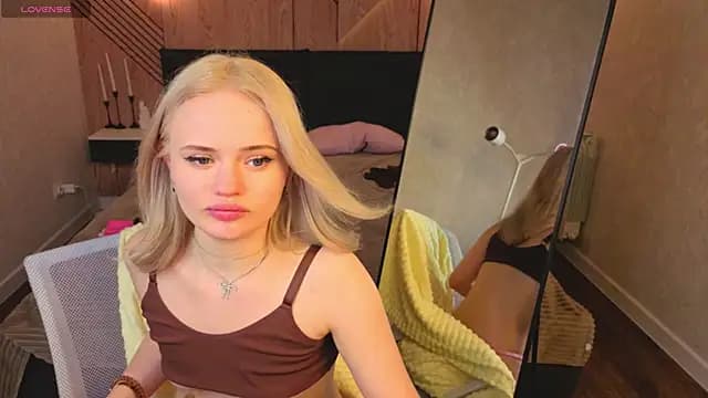 Tessa_Ashe live cam