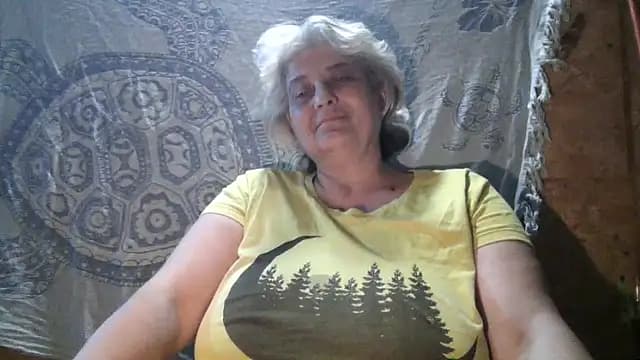 ExquisiteMature live cam