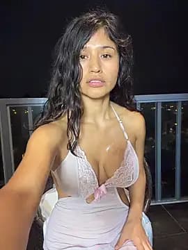 sexi_noemi live cam
