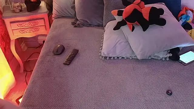 Charlotte_Germanotta_ live cam