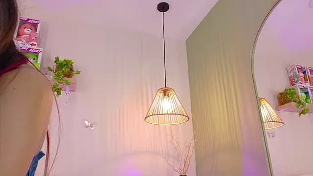 emily_bank live cam