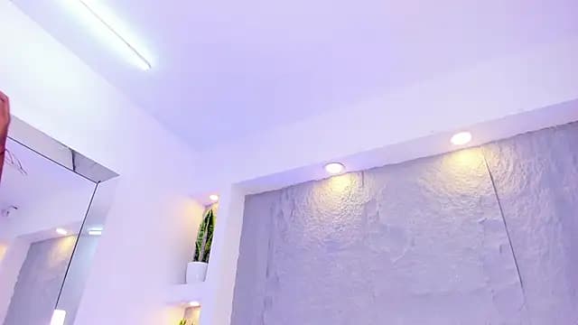 LovelyEyesx live cam