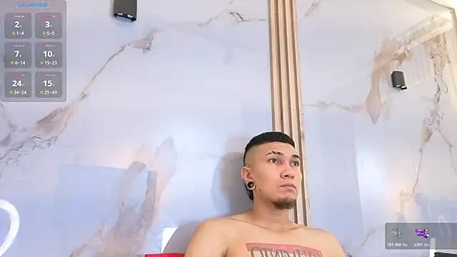 Logan_and_Reachel live cam
