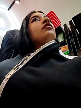 Sky__19 live cam