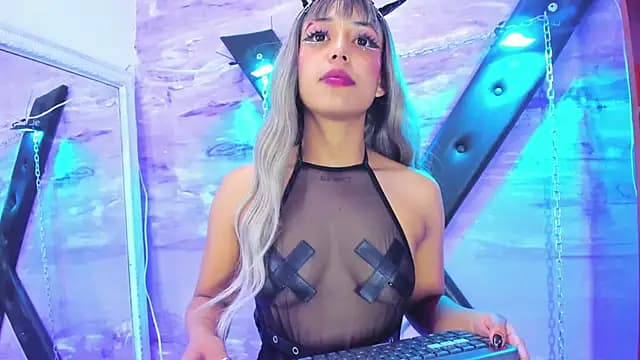 gaiia_uwu live cam