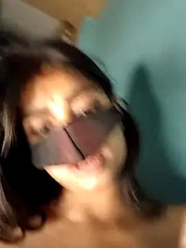 Riya_35_sexy live cam