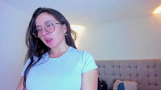 Bella_Sumers live cam
