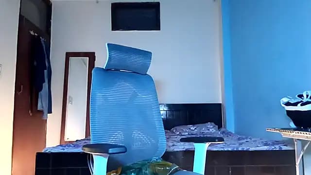 YourDesi_Laila_ live cam