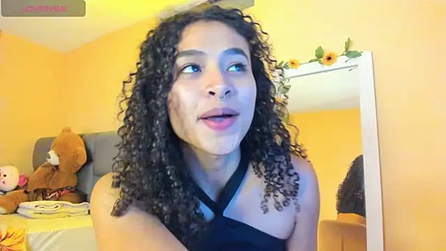 Keniia_rizz live cam