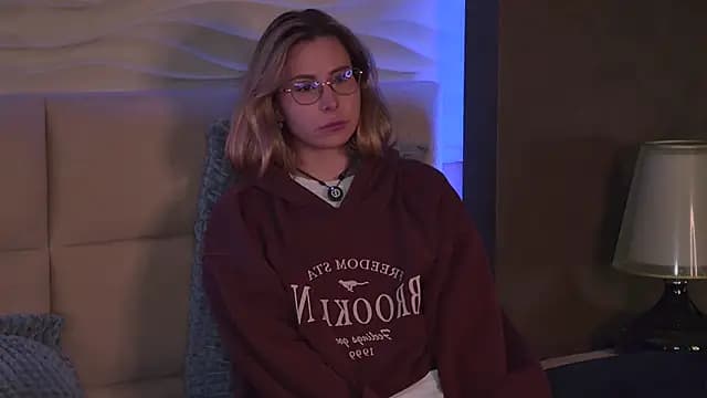 -SaraBlack live cam