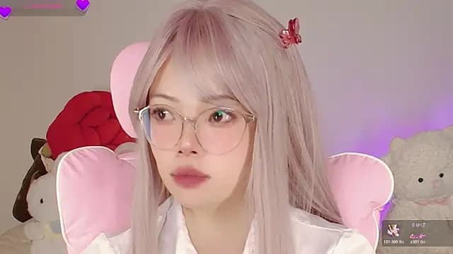 Miyeoonn live cam