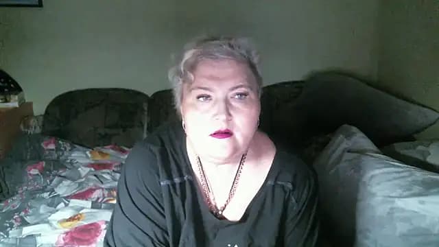 Lana555 live cam