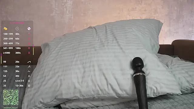 CherrylLlams live cam