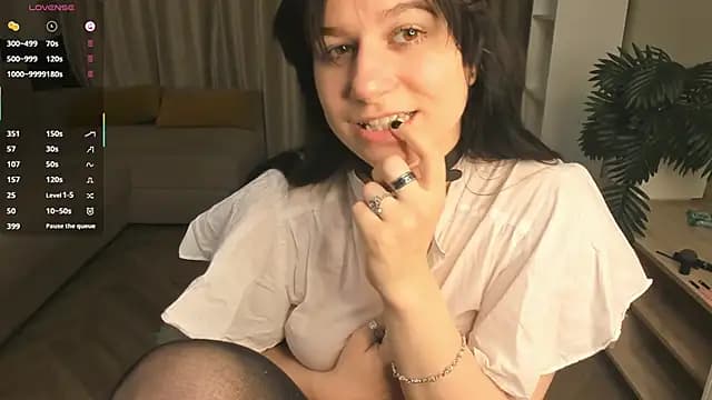 GrayceDeclet live cam