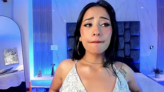 emy_fg live cam