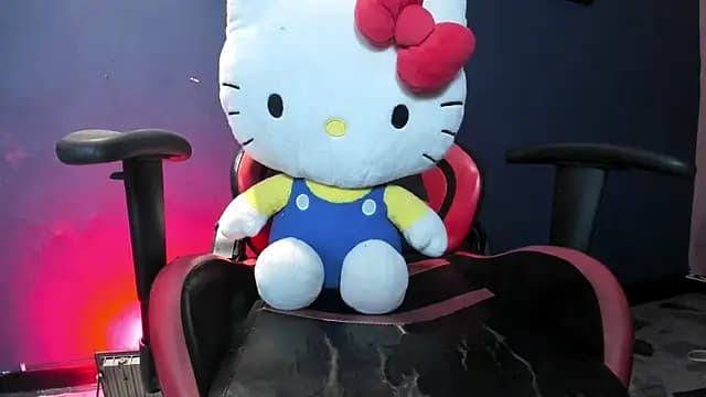 NaomySakura live cam on Stripchat