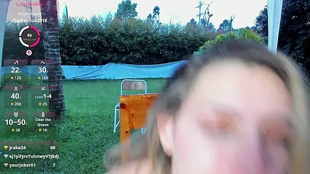 Dionekiss live cam