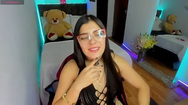 Luxxur69 live cam