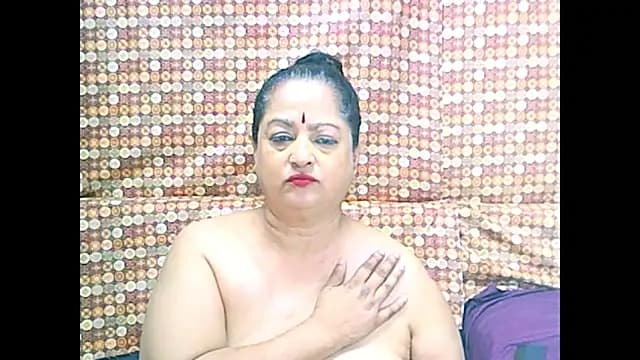matureindian live cam