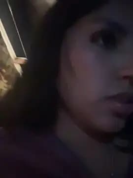 BrunetteBliss69 live cam