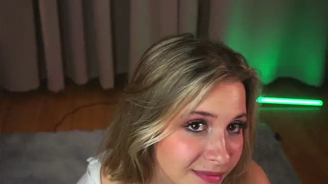 LoveSeekins live cam
