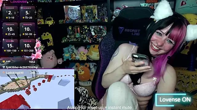 CutieTracer live cam