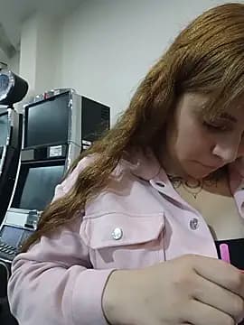 Isabella__Risky live cam