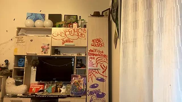 CuteRedheadPrincess live cam