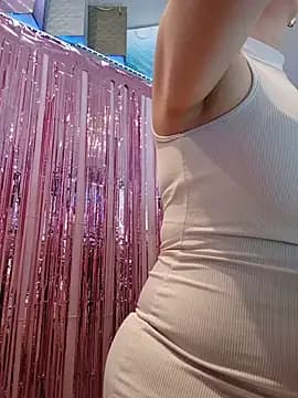 Mia_Novikov live cam