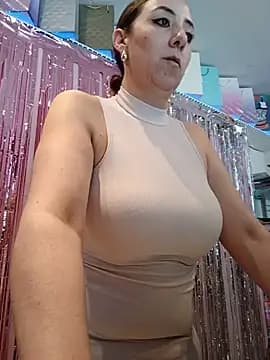 Mia_Novikov live cam