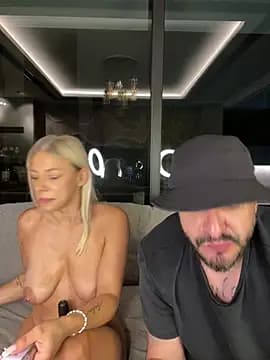 SexOnMyLvL live cam