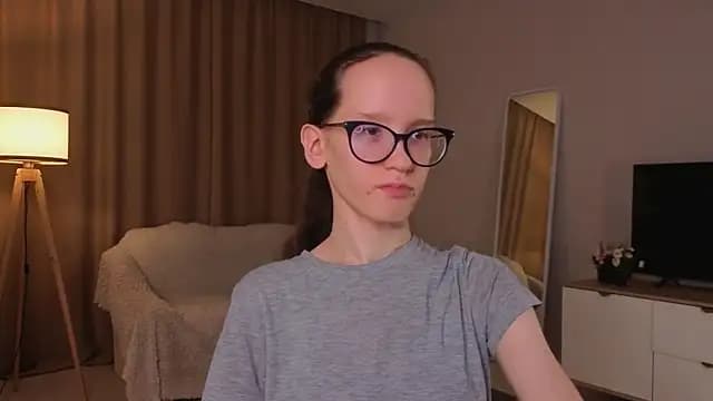 BettyBrowni live cam