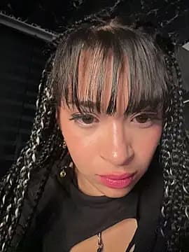 Sasha-firee live cam