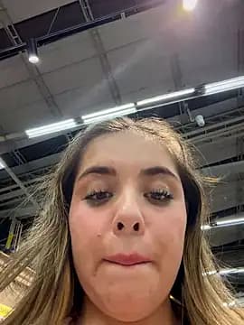 Alirawrz live cam